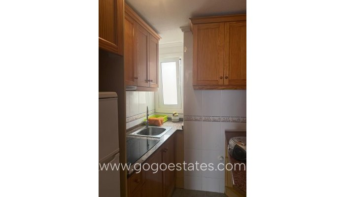 Te koop - Appartement - Appartement op de middelste verdieping - Torrevieja - Torrevieja Centro