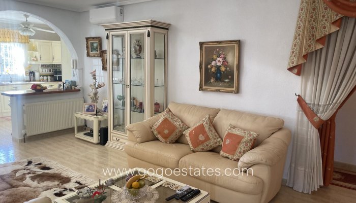 Te koop - Huis - Vrijstaande Villa - Rojales - Quesada