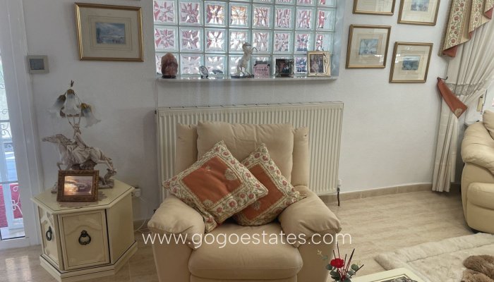 Te koop - Huis - Vrijstaande Villa - Rojales - Quesada