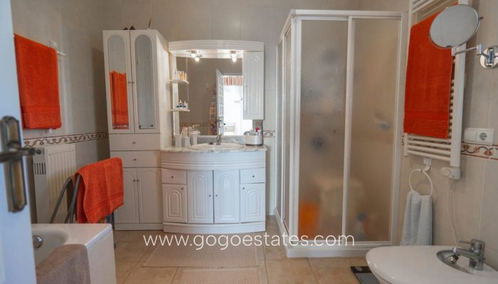 Te koop - Huis - Vrijstaande Villa - Rojales - Quesada