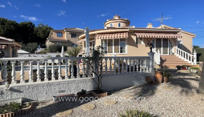 Te koop - Huis - Vrijstaande Villa - Rojales - Quesada