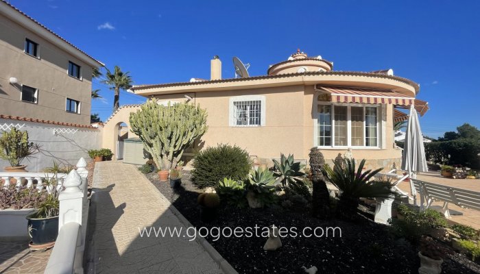 Te koop - Huis - Vrijstaande Villa - Rojales - Quesada