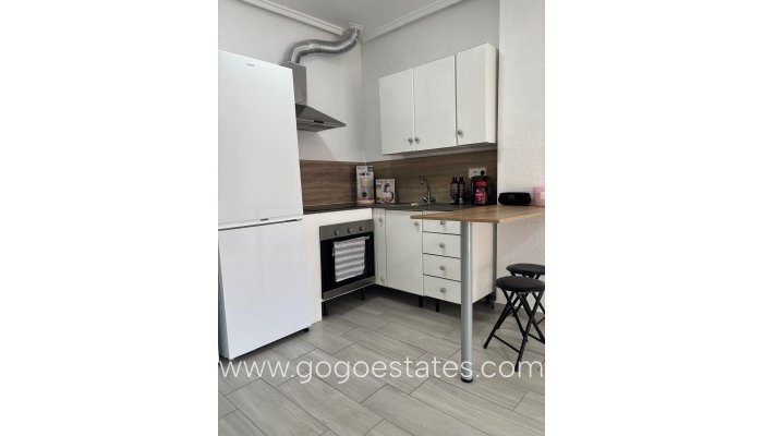 Te koop - Appartement - Appartement op de middelste verdieping - Torrevieja - Playa del Cura