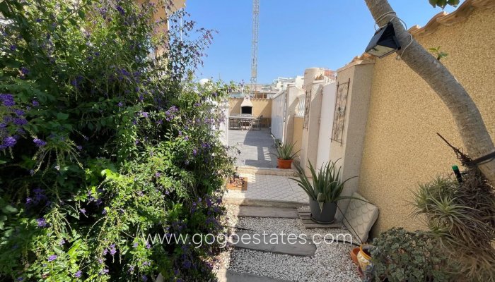 Te koop - Huis - Vrijstaande Villa - Rojales - Quesada