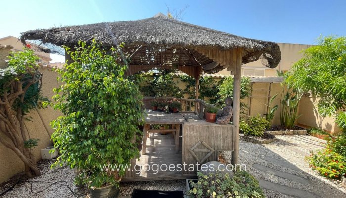 Te koop - Huis - Vrijstaande Villa - Rojales - Quesada