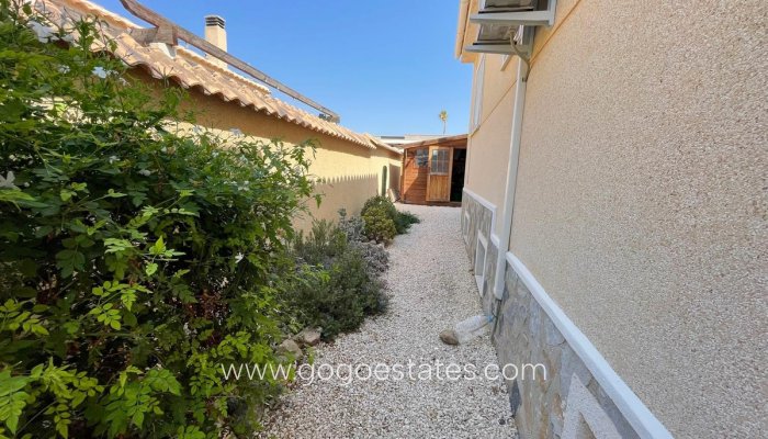 Te koop - Huis - Vrijstaande Villa - Rojales - Quesada