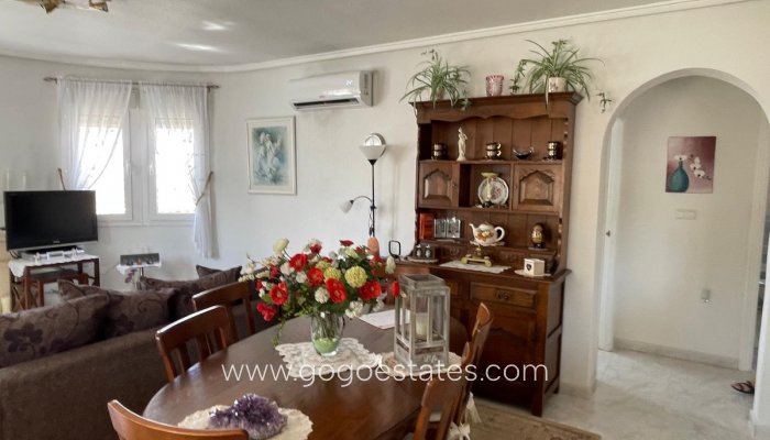 Te koop - Huis - Vrijstaande Villa - Rojales - Quesada