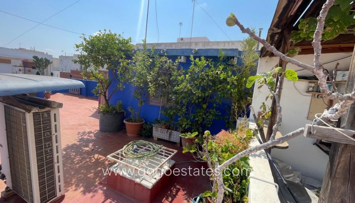 Te koop - Huis - Halfvrijstaande woning - San Fulgencio - San Fulgencio Centro