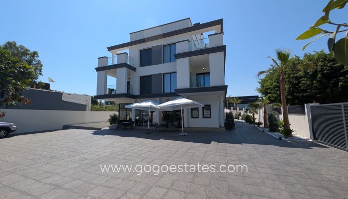 Te koop - Commercieel - Hotel - Alicante - Alicante Centro