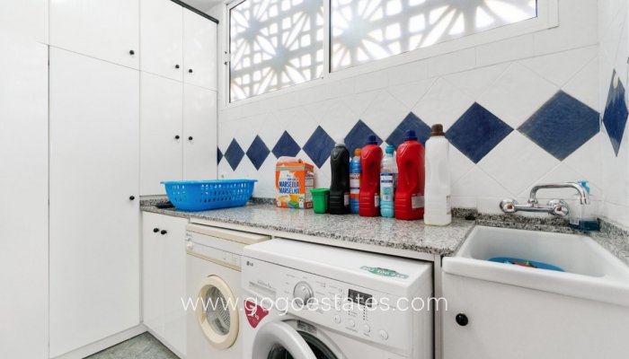 Te koop - Huis - Vrijstaande Villa - Torrevieja - La veleta