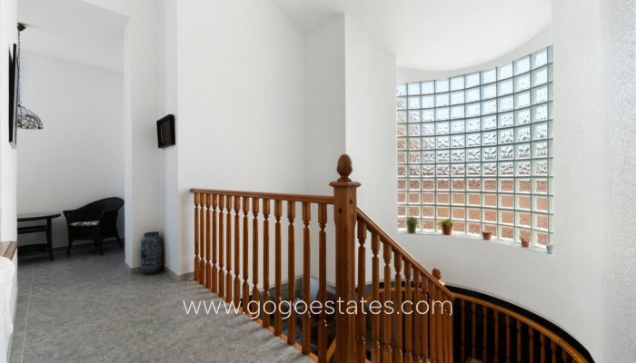 Te koop - Huis - Vrijstaande Villa - Torrevieja - La veleta