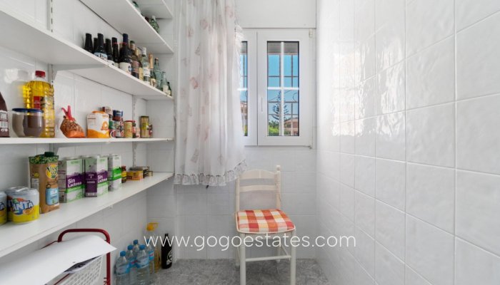 Te koop - Huis - Vrijstaande Villa - Torrevieja - La veleta