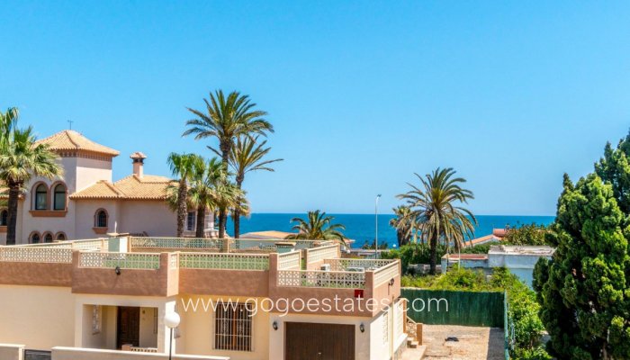 Te koop - Huis - Vrijstaande Villa - Torrevieja - La veleta