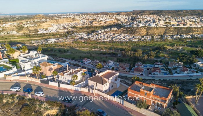 Te koop - Huis - Vrijstaande Villa - Rojales - Rojales Centro