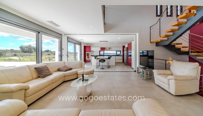 Te koop - Huis - Vrijstaande Villa - San Fulgencio - La Marina