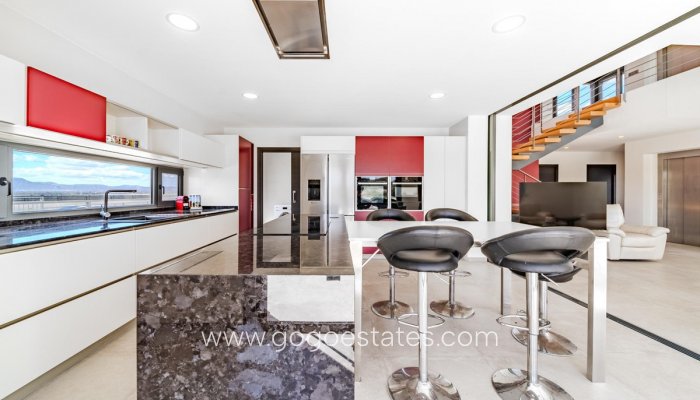 Te koop - Huis - Vrijstaande Villa - San Fulgencio - La Marina