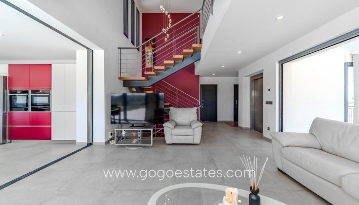 Te koop - Huis - Vrijstaande Villa - San Fulgencio - La Marina