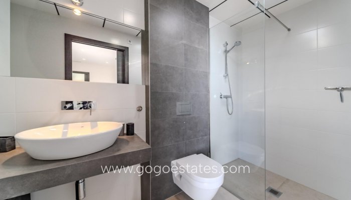 Te koop - Huis - Vrijstaande Villa - San Fulgencio - La Marina