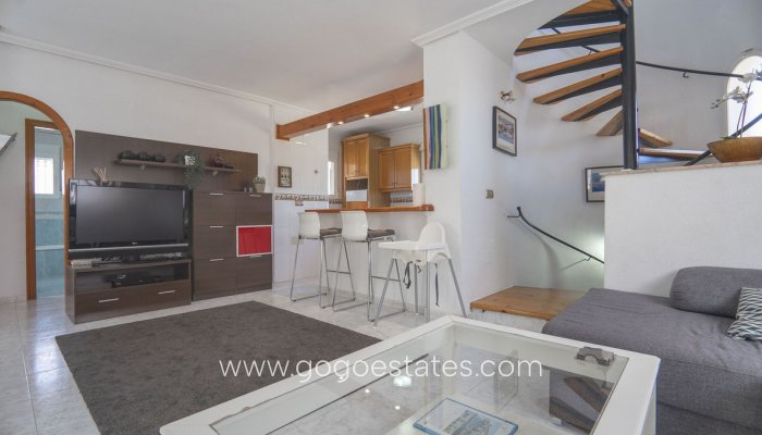 Te koop - Huis - Vrijstaande Villa - Orihuela - Villamartin