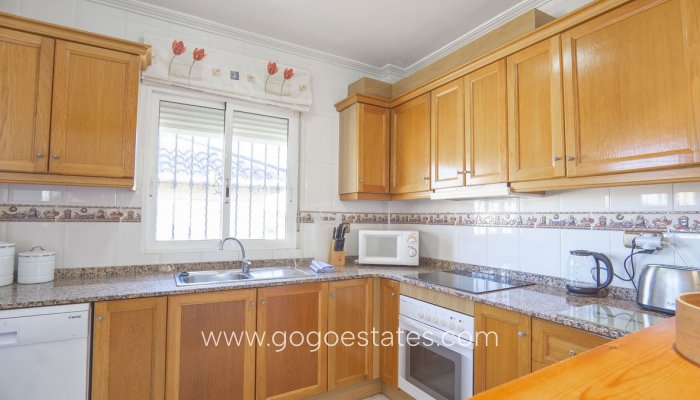 Te koop - Huis - Vrijstaande Villa - Orihuela - Villamartin