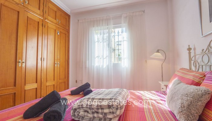 Te koop - Huis - Vrijstaande Villa - Orihuela - Villamartin