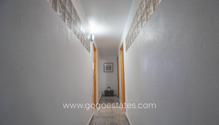 Te koop - Huis - Vrijstaande Villa - Orihuela - Villamartin