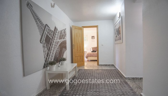 Te koop - Huis - Vrijstaande Villa - Orihuela - Villamartin