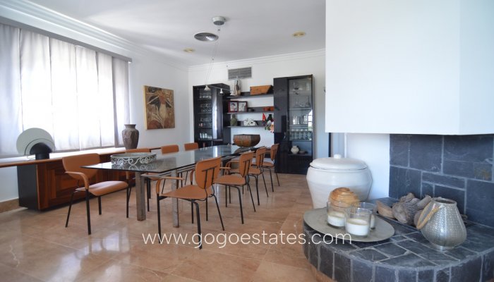 Te koop - Huis - Vrijstaande Villa - Torrevieja - Torrevieja Centro