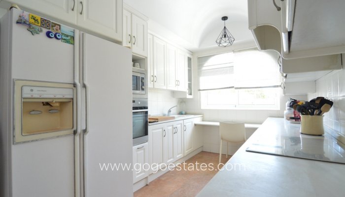 Te koop - Huis - Vrijstaande Villa - Torrevieja - Torrevieja Centro