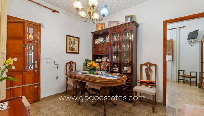 Te koop - Huis - Finca - Cortijo - Orihuela - Orihuela Centro