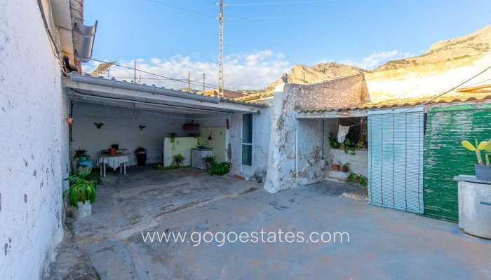 Te koop - Huis - Finca - Cortijo - Orihuela - Orihuela Centro