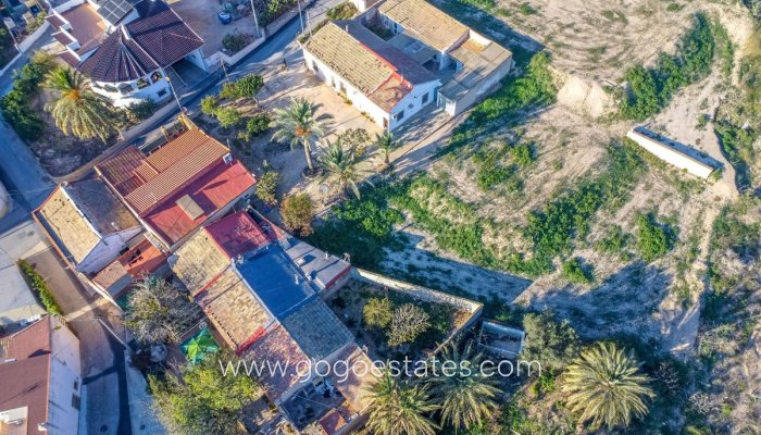 Te koop - Huis - Finca - Cortijo - Orihuela - Orihuela Centro