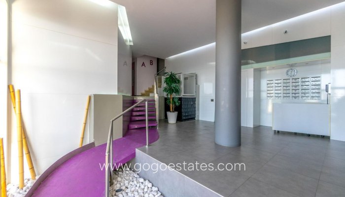 Wiederverkauf - Wohnung - Wohnung im mittleren Stock - Torrevieja - Playa del Cura