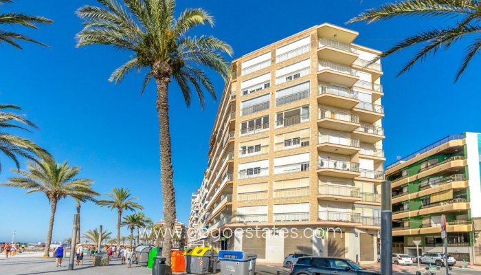 Wiederverkauf - Wohnung - Wohnung im mittleren Stock - Torrevieja - Playa del Cura