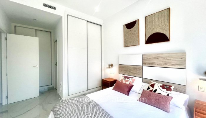 Te koop - Huis - Vrijstaande Villa - Torrevieja - LA SIESTA