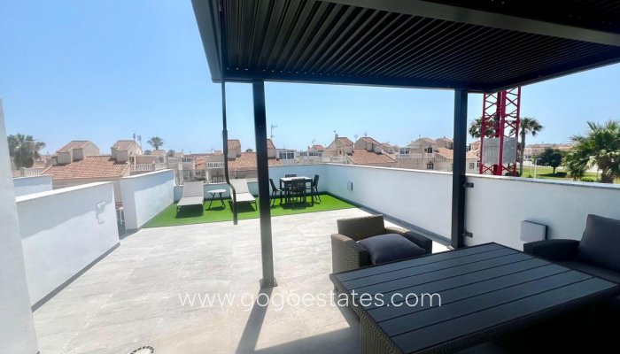 Te koop - Huis - Vrijstaande Villa - Torrevieja - LA SIESTA
