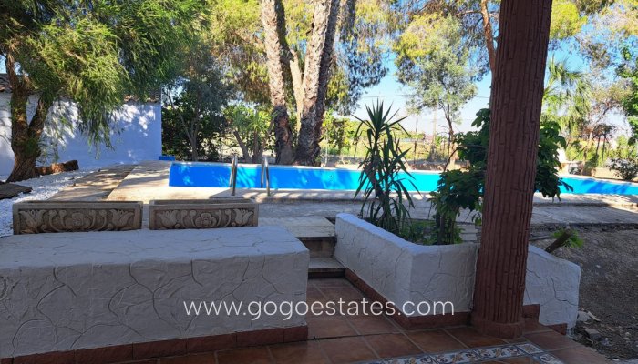 Te koop - Huis - Vrijstaande Villa - Orihuela - Orihuela Centro