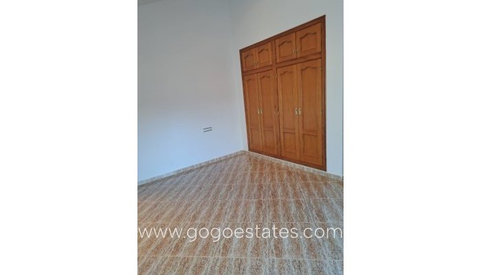 Te koop - Huis - Vrijstaande Villa - Orihuela - Orihuela Centro