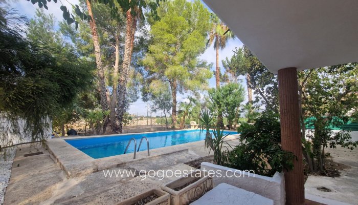 Te koop - Huis - Vrijstaande Villa - Orihuela - Orihuela Centro