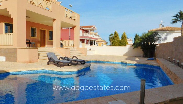 Te koop - Huis - Vrijstaande Villa - Rojales - Ciudad Quesada