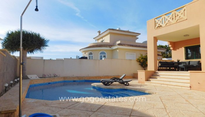 Te koop - Huis - Vrijstaande Villa - Rojales - Ciudad Quesada