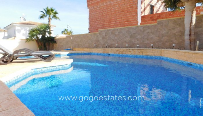 Te koop - Huis - Vrijstaande Villa - Rojales - Ciudad Quesada