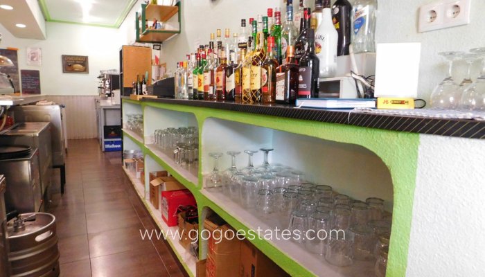 Te koop - Commercieel - Commerciële Ruimten - Orihuela - Torremendo