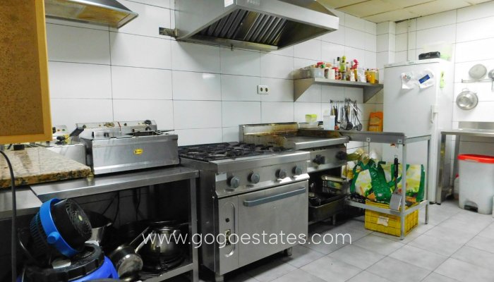 Te koop - Commercieel - Commerciële Ruimten - Orihuela - Torremendo