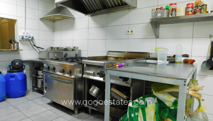 Te koop - Commercieel - Commerciële Ruimten - Orihuela - Torremendo