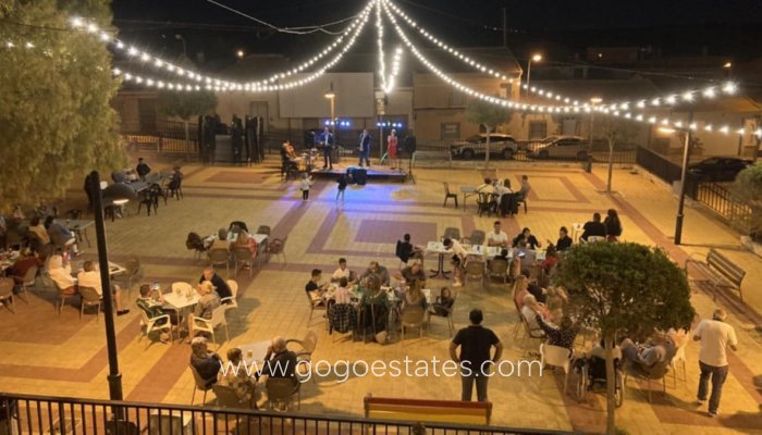 Te koop - Commercieel - Commerciële Ruimten - Orihuela - Torremendo