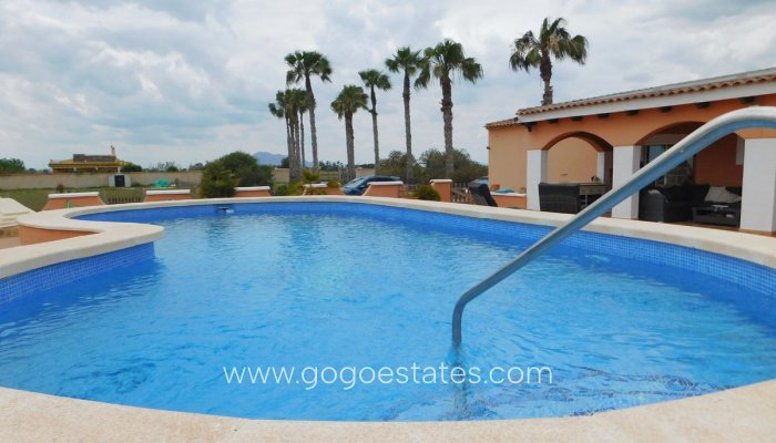 Te koop - Huis - Vrijstaande Villa - Alicante - Dolores Centro