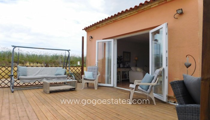 Te koop - Huis - Vrijstaande Villa - Alicante - Dolores Centro