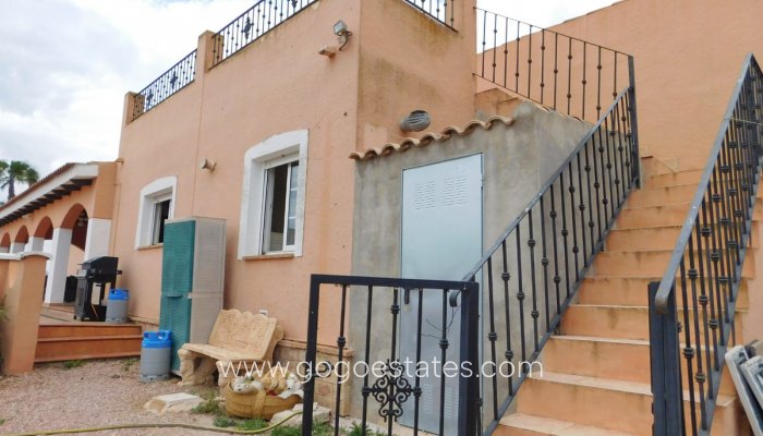 Te koop - Huis - Vrijstaande Villa - Alicante - Dolores Centro
