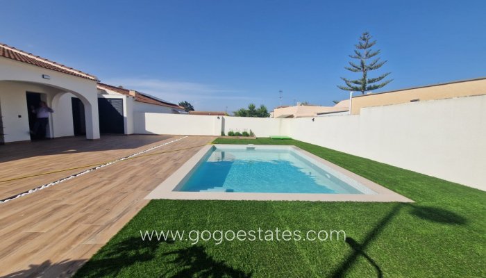 Te koop - Huis - Vrijstaande Villa - Orihuela - Los Balcones